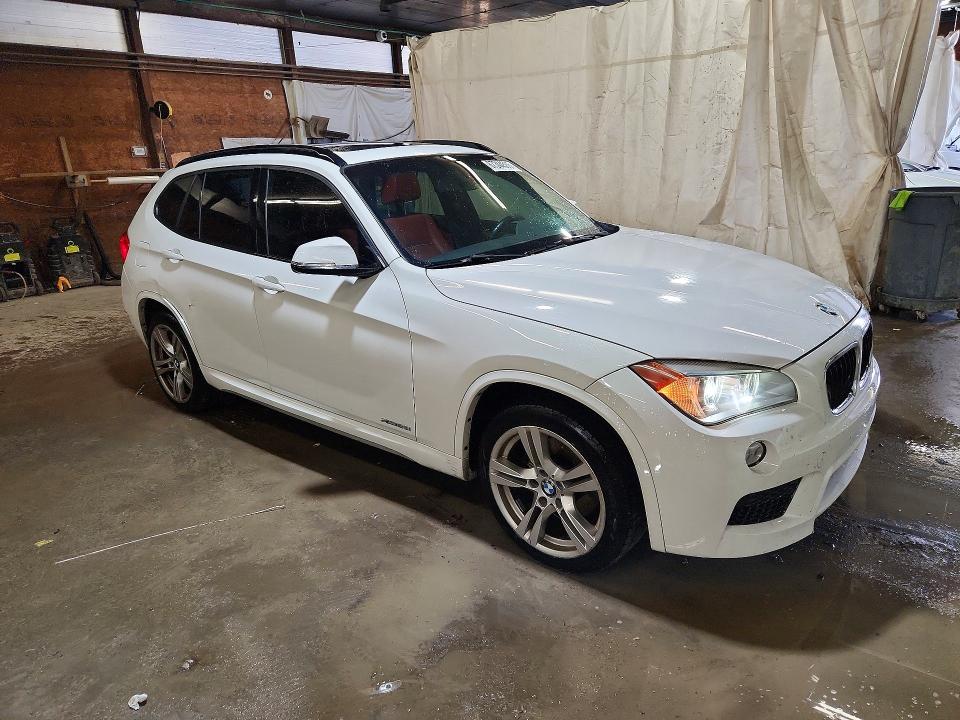 Продаж на аукціоні авто 2015 Bmw X1, vin: WBAVL1C5XFVY35493, номер лоту: 67344586