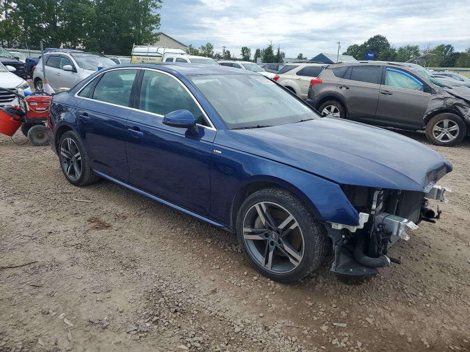 Продажа на аукционе авто 2018 Audi A4, vin: WAUENAF47JN000909        , номер лота: 68537886