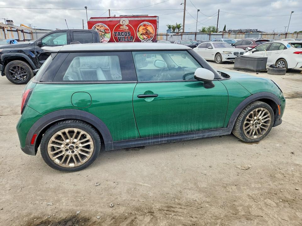 Auction sale of the 2025 Mini Cooper, vin: WMW23GD02S2W33784        , lot number: 69188136
