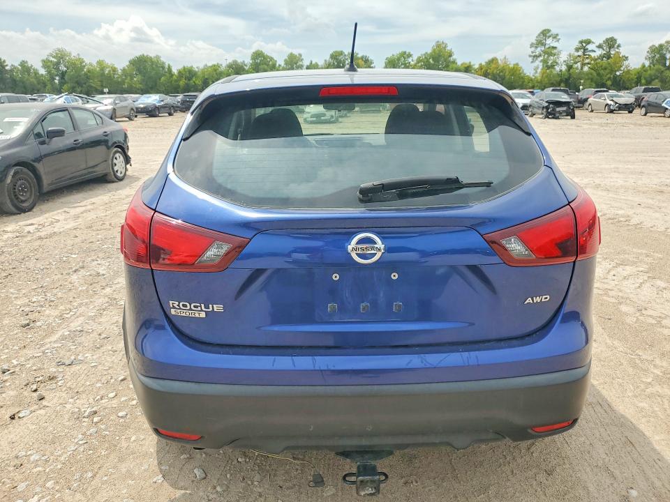 67729116 :رقم المزاد ، JN1BJ1CR2JW263646 vin ، 2018 Nissan Rogue Sport مزاد بيع