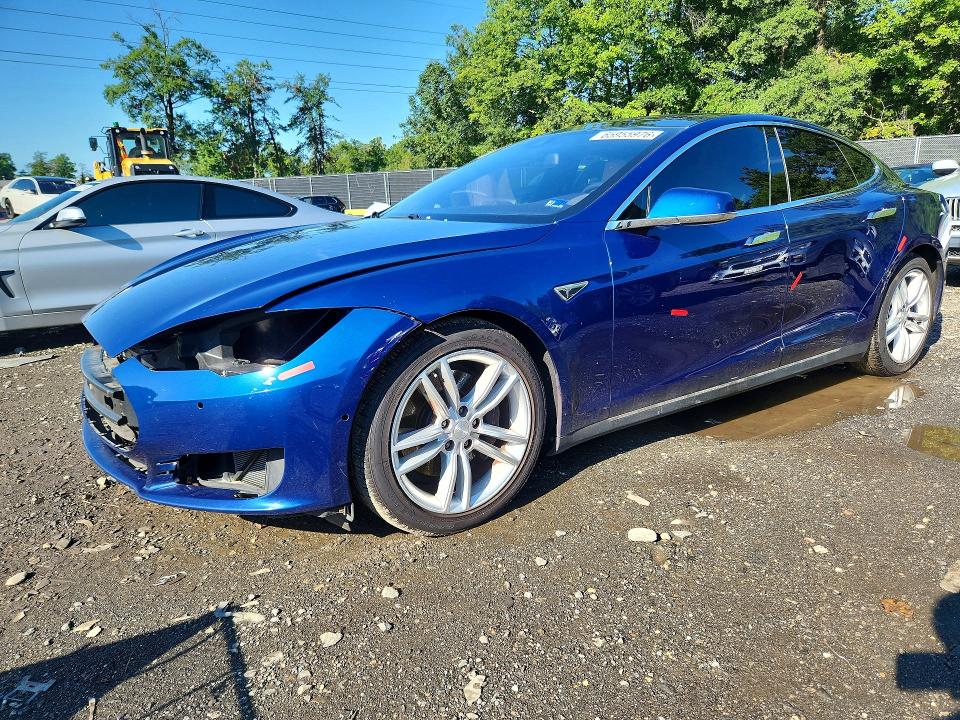 2016 Tesla Model S მანქანა იყიდება აუქციონზე, vin: 5YJSA1E2XGF128926, აუქციონის ნომერი: 65955976