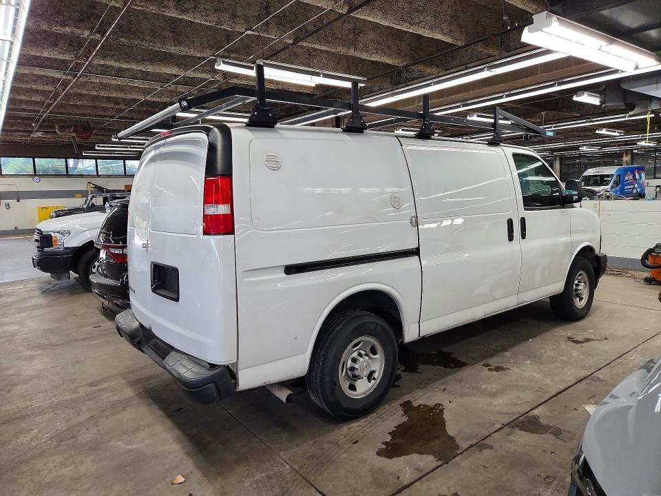 66097336 :رقم المزاد ، 1GCWGAFP1P1242638 vin ، 2023 Chevrolet Express G2500 مزاد بيع