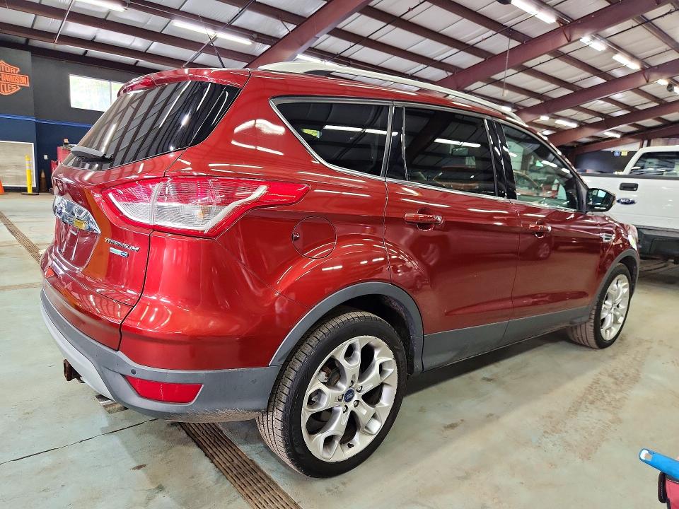 2014 Ford Escape მანქანა იყიდება აუქციონზე, vin: 1FMCU9JX1EUB52026, აუქციონის ნომერი: 71036876