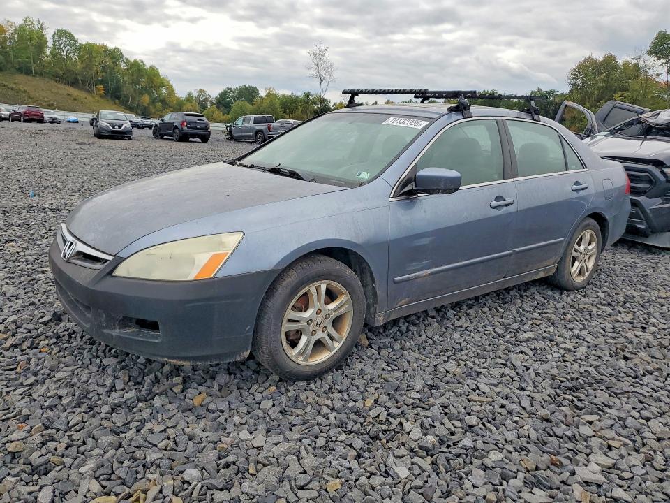 2007 Honda Accord მანქანა იყიდება აუქციონზე, vin: 1HGCM56727A105471, აუქციონის ნომერი: 70132356
