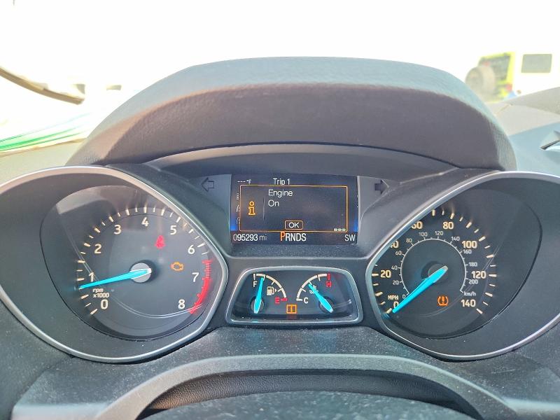 67669276 :رقم المزاد ، 1FMCU0GD7HUE44096 vin ، 2017 Ford Escape مزاد بيع