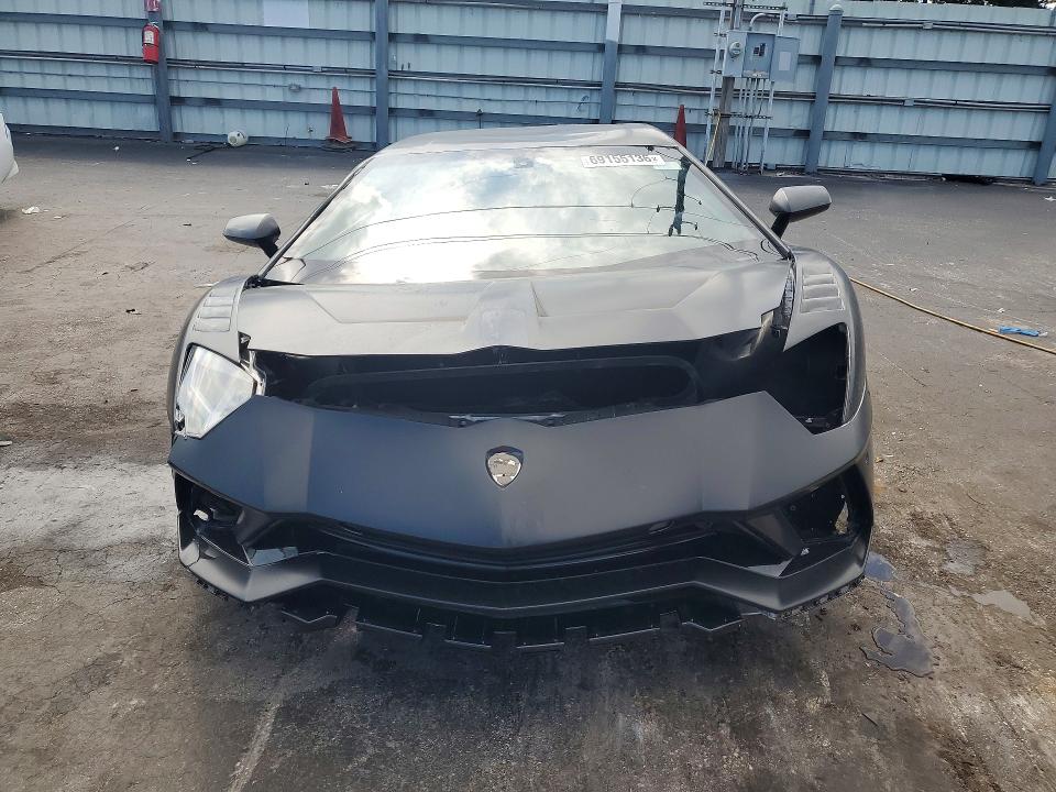 Продажа на аукционе авто 2018 Lamborghini Aventador, vin: ZHWUG4ZD5JLA06879        , номер лота: 69155136