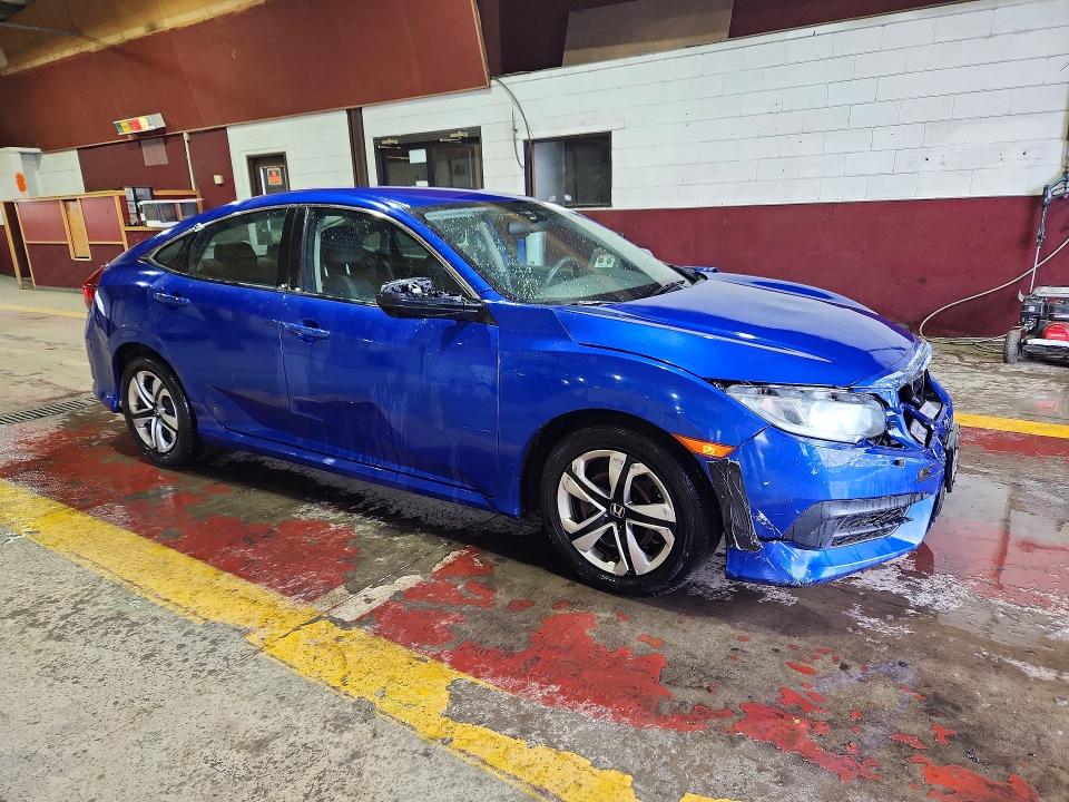 70347036 :رقم المزاد ، 2HGFC2F55HH564719 vin ، 2017 Honda Civic مزاد بيع