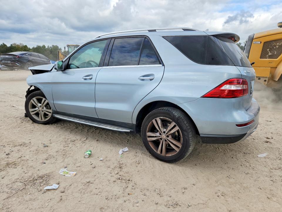 Продажа на аукционе авто 2015 Mercedes-benz Ml, vin: 4JGDA5HBXFA598887, номер лота: 69765336
