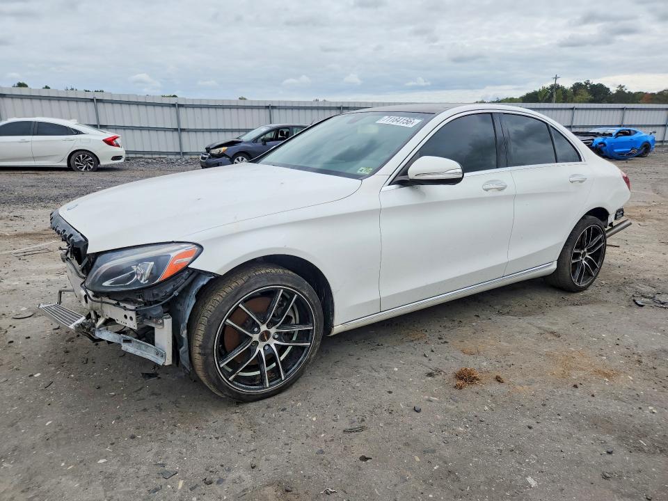 Продаж на аукціоні авто 2015 Mercedes-benz C, vin: 55SWF4KBXFU064439, номер лоту: 71184156