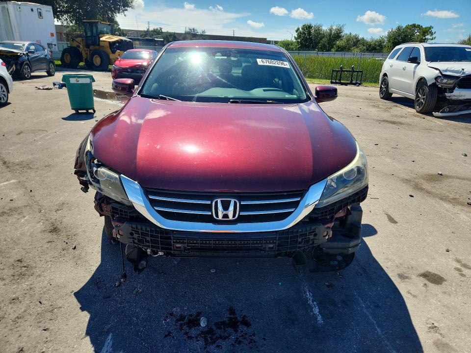 Продаж на аукціоні авто 2013 Honda Accord, vin: 1HGCR2F85DA102567, номер лоту: 67602896
