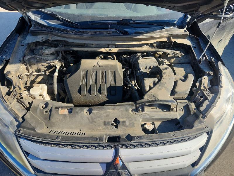 2018 Mitsubishi Eclipse Cross მანქანა იყიდება აუქციონზე, vin: JA4AS3AA5JZ047555, აუქციონის ნომერი: 70975116