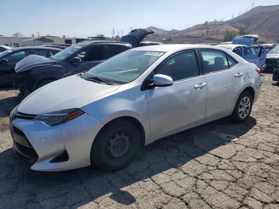 Aukcja sprzedaży 2017 Toyota Corolla, vin: 5YFBURHE9HP611325, numer aukcji: 69438176