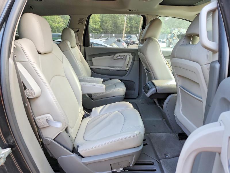 69292206 :رقم المزاد ، 1GNLVGED7AJ263673 vin ، 2010 Chevrolet Traverse مزاد بيع