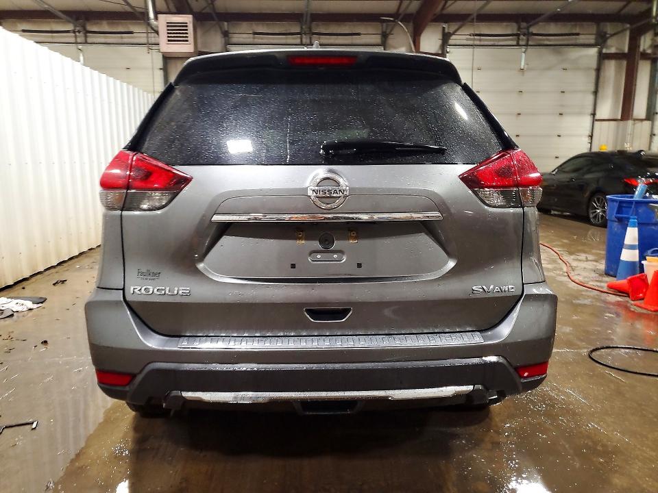 2018 Nissan Rogue მანქანა იყიდება აუქციონზე, vin: 5N1AT2MV0JC774578, აუქციონის ნომერი: 70440616