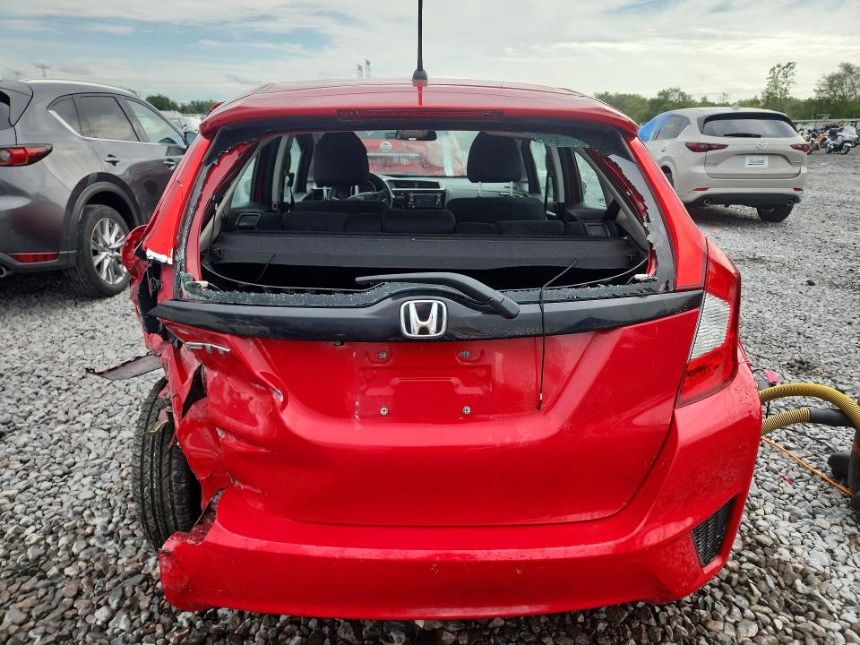 68964376 :رقم المزاد ، 3HGGK5H53FM739358 vin ، 2015 Honda Fit مزاد بيع