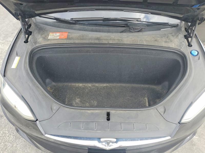 Продажа на аукционе авто 2016 Tesla Model X, vin: 5YJXCBE20GF008087, номер лота: 69242776