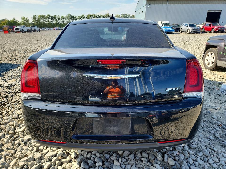 Aukcja sprzedaży 2018 Chrysler 300, vin: 2C3CCABG2JH234226, numer aukcji: 69260246