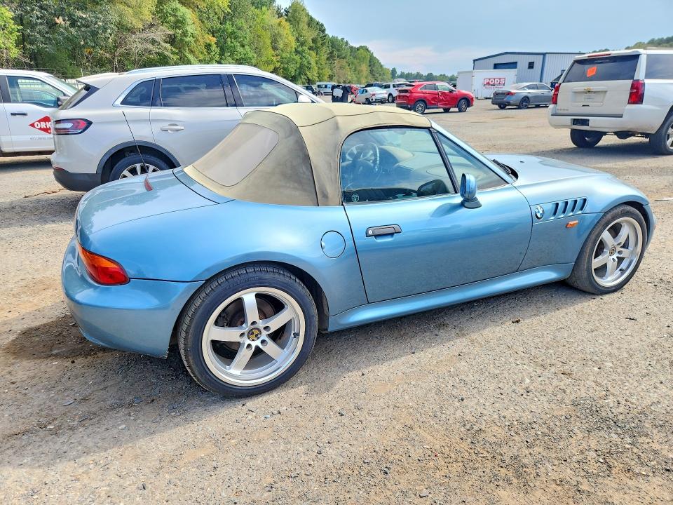70111756 :رقم المزاد ، 4USCJ3337WLG20396 vin ، 1998 Bmw Z3 مزاد بيع