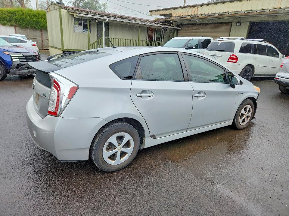 2013 Toyota Prius მანქანა იყიდება აუქციონზე, vin: JTDKN3DU7D1638481, აუქციონის ნომერი: 67216766