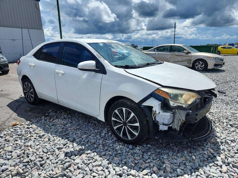 Aukcja sprzedaży 2015 Toyota Corolla, vin: 5YFBURHE4FP258571, numer aukcji: 70094666
