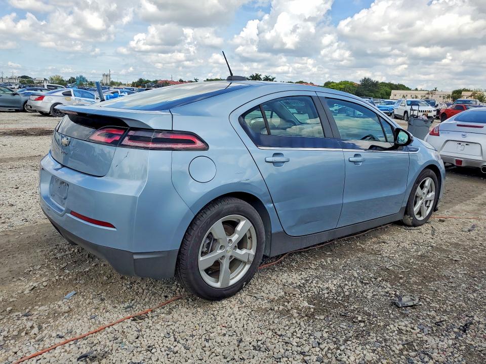 2015 Chevrolet Volt მანქანა იყიდება აუქციონზე, vin: 1G1RA6E46FU104876, აუქციონის ნომერი: 66100146