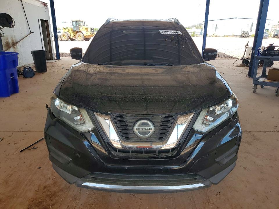 68056606 :رقم المزاد ، 5N1AT2MV4JC740823 vin ، 2018 Nissan Rogue مزاد بيع