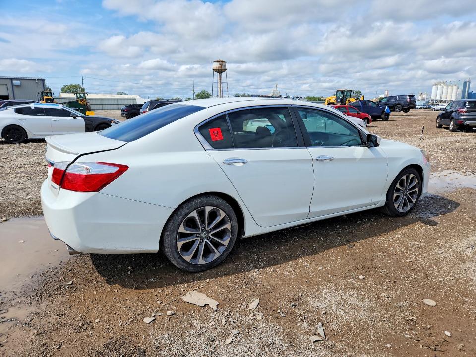 69142106 :رقم المزاد ، 1HGCR2F5XEA120618 vin ، 2014 Honda Accord مزاد بيع