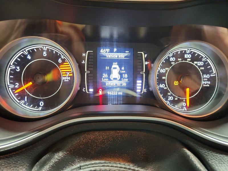 70455586 :رقم المزاد ، 1C4PJMLB8KD194708 vin ، 2019 Jeep Cherokee مزاد بيع