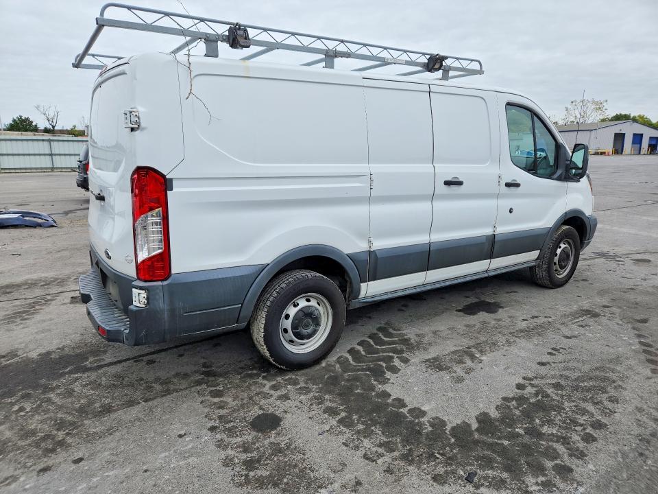 70791576 :رقم المزاد ، 1FTYR1ZM2JKA31146 vin ، 2018 Ford Transit مزاد بيع
