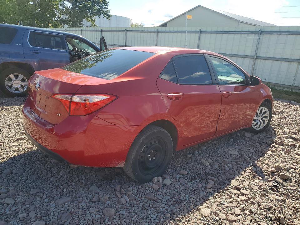 68661786 :رقم المزاد ، 5YFBURHE4KP898774 vin ، 2019 Toyota Corolla مزاد بيع