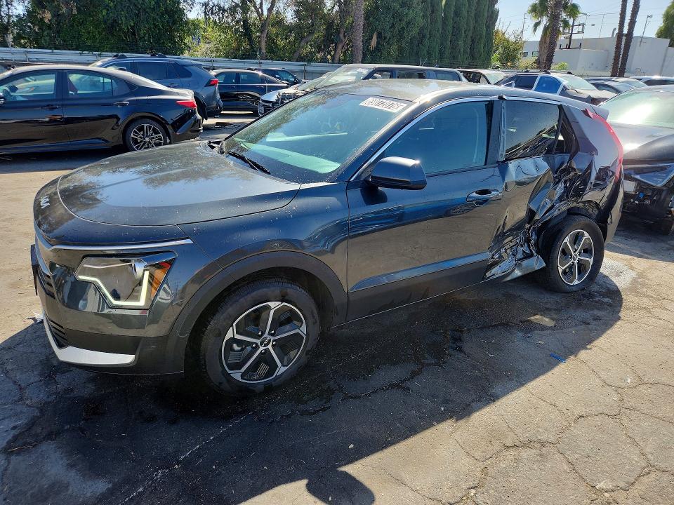 Auction sale of the 2026 Kia Niro, vin: KNDCP3LE3T5364261, lot number: 69072076