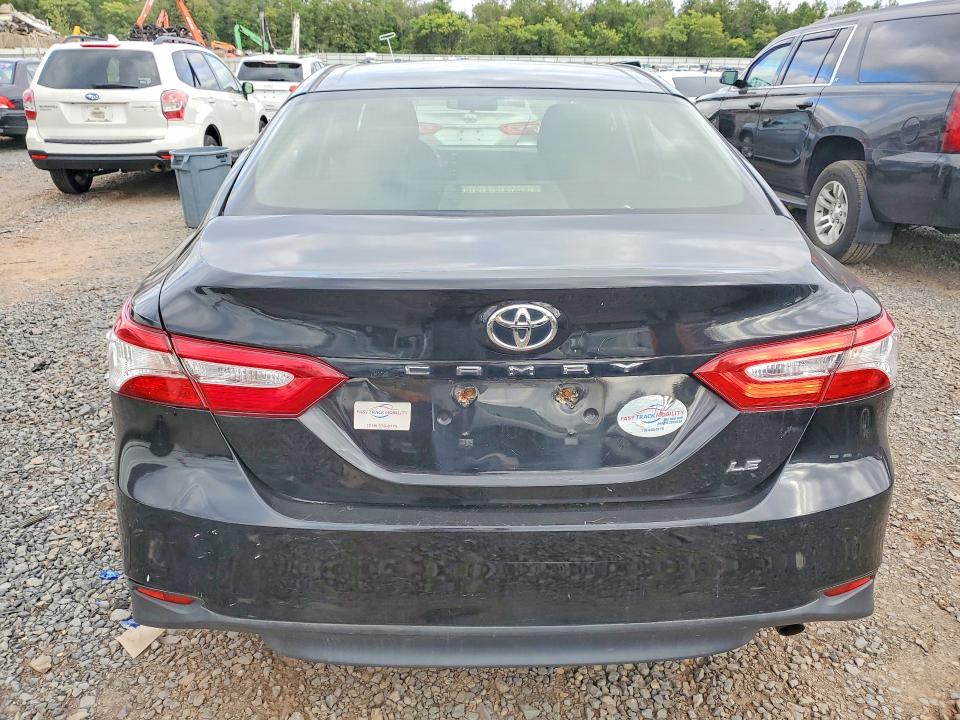 Продаж на аукціоні авто 2018 Toyota Camry, vin: JTNB11HK8J3008828, номер лоту: 69456046