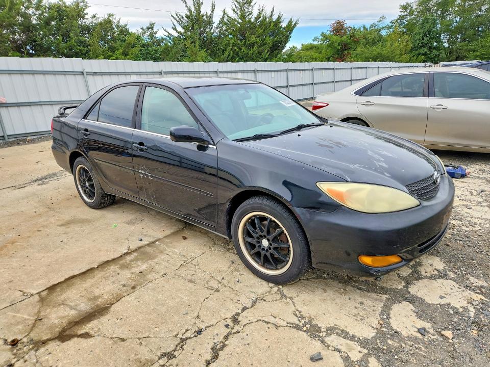 Продаж на аукціоні авто 2004 Toyota Camry, vin: JTDBE32K740269788, номер лоту: 70323756