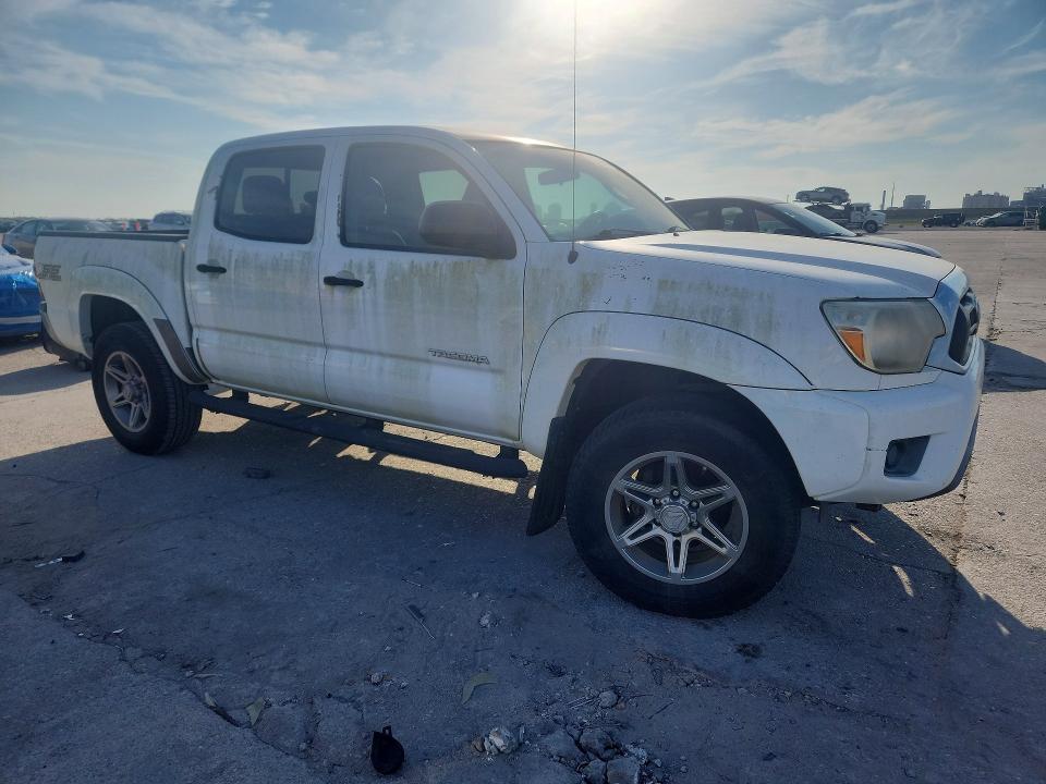 2014 Toyota Tacoma მანქანა იყიდება აუქციონზე, vin: 5TFJX4GN2EX031936, აუქციონის ნომერი: 70539426