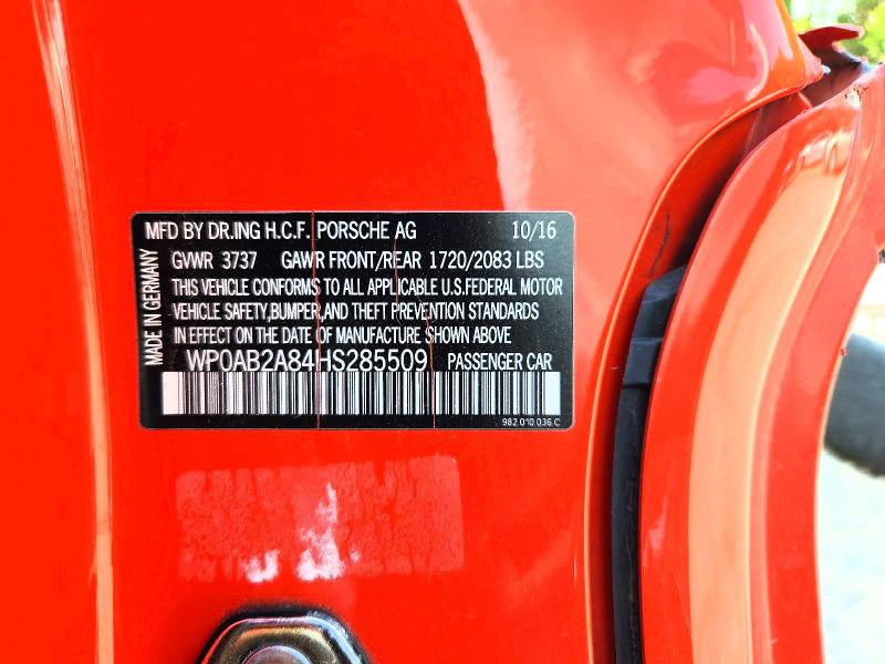 69592456 :رقم المزاد ، WP0AB2A84HS285509 vin ، 2017 Porsche Cayman مزاد بيع