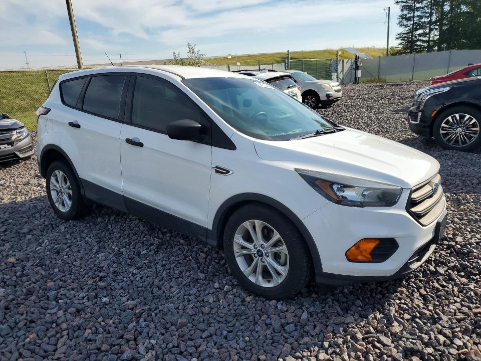 68780456 :رقم المزاد ، 1FMCU0F71JUA24237 vin ، 2018 Ford Escape مزاد بيع
