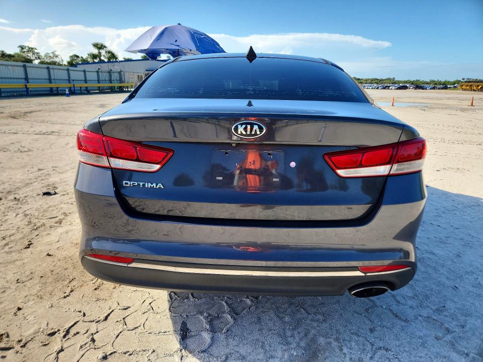 Продажа на аукционе авто 2017 Kia Optima, vin: 5XXGT4L36HG124240, номер лота: 68836916