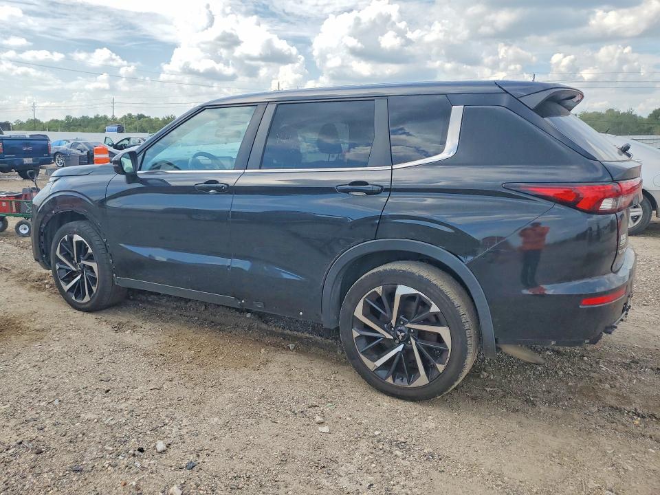 Продажа на аукционе авто 2022 Mitsubishi Outlander, vin: JA4J3TA88NZ067363, номер лота: 69131156