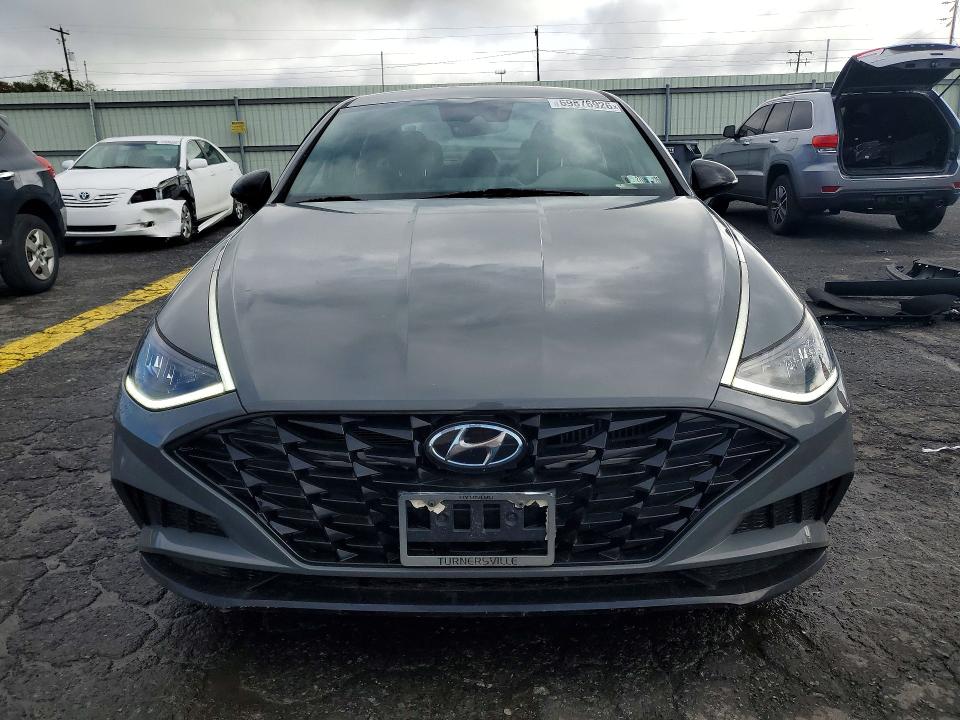 Продажа на аукционе авто 2021 Hyundai Sonata, vin: 5NPEJ4J24MH107961, номер лота: 69876926