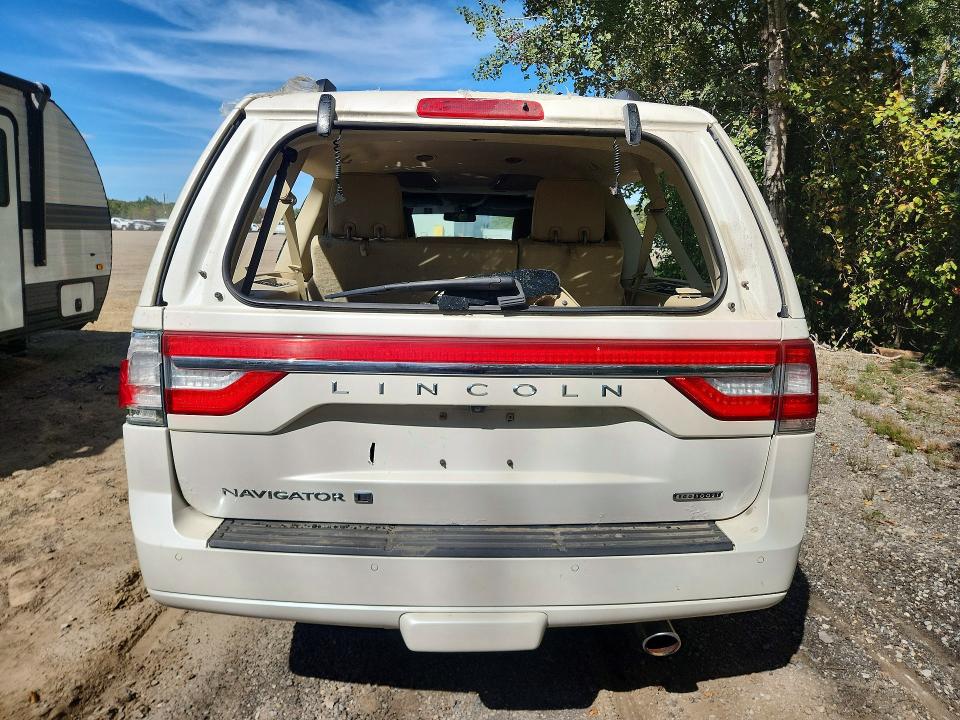2015 Lincoln Navigator მანქანა იყიდება აუქციონზე, vin: 5LMJJ3JT6FEJ12947, აუქციონის ნომერი: 69552006