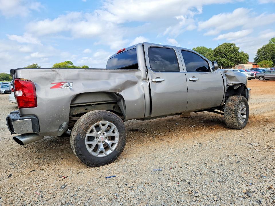 67730976 :رقم المزاد ، 3GCPKSE76DG125645 vin ، 2013 Chevrolet Silverado مزاد بيع