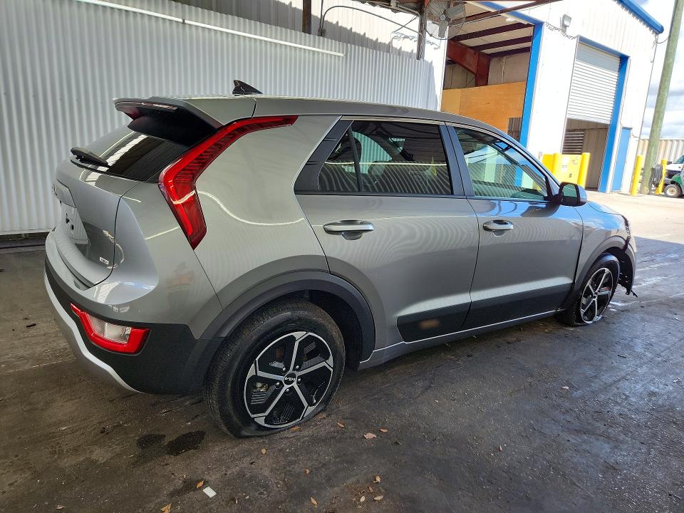 67439596 :رقم المزاد ، KNDCP3LE3T5326528 vin ، 2026 Kia Niro مزاد بيع