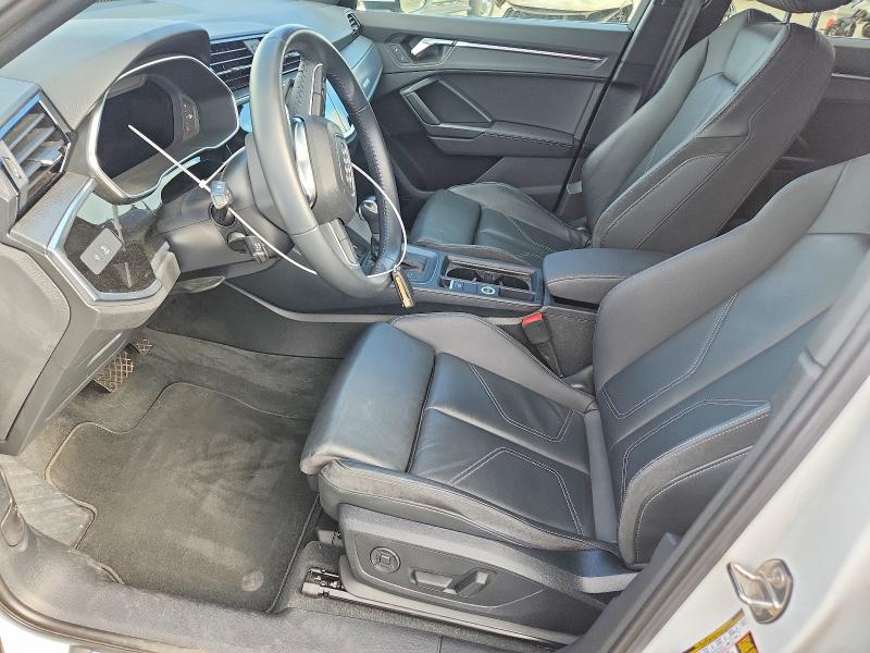 2020 Audi Q3 მანქანა იყიდება აუქციონზე, vin: WA1FECF3XL1024071, აუქციონის ნომერი: 69158676
