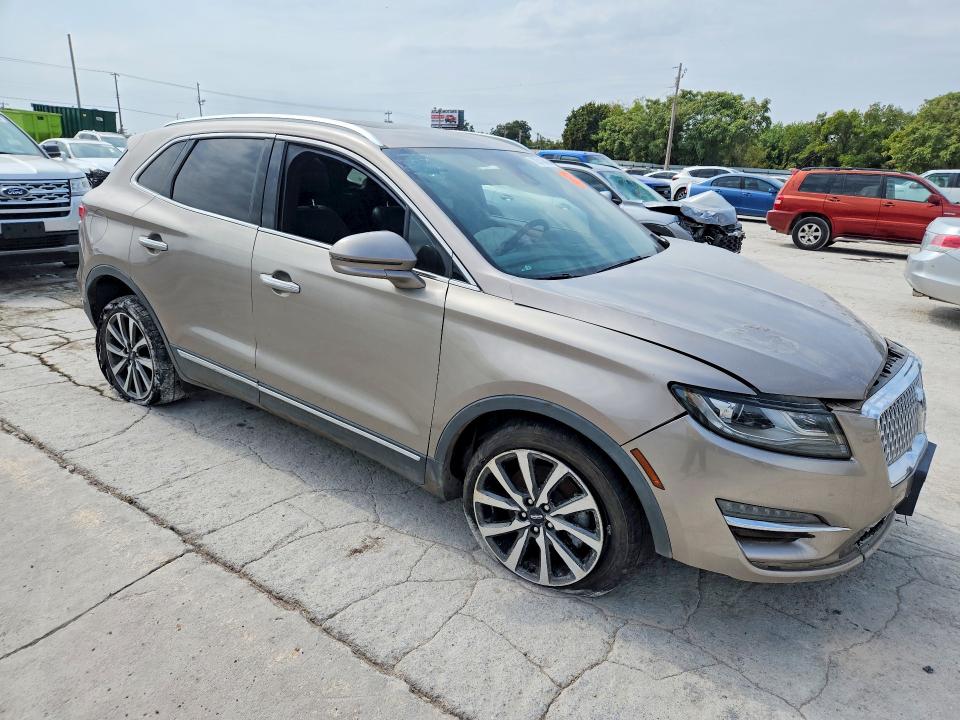 Продаж на аукціоні авто 2019 Lincoln Mkc, vin: 5LMCJ3C93KUL26899, номер лоту: 70310996