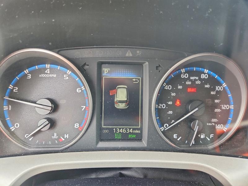 69859636 :رقم المزاد ، 2T3RFREVXJW780231 vin ، 2018 Toyota Rav4 مزاد بيع
