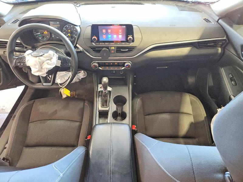 68695296 :رقم المزاد ، 1N4BL4BV1PN353379 vin ، 2023 Nissan Altima مزاد بيع