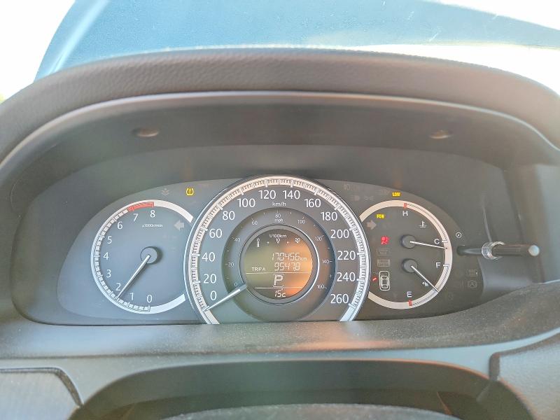 70287146 :رقم المزاد ، 1HGCR2F88DA800364 vin ، 2013 Honda Accord مزاد بيع