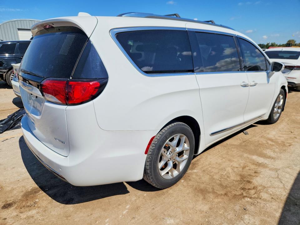 69886046 :رقم المزاد ، 2C4RC1GG1JR273821 vin ، 2018 Chrysler Pacifica مزاد بيع
