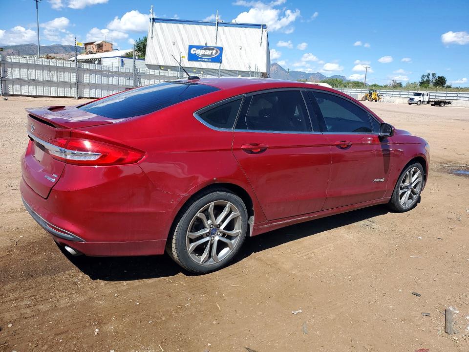 67637506 :رقم المزاد ، 3FA6P0LU1HR234671 vin ، 2017 Ford Fusion مزاد بيع