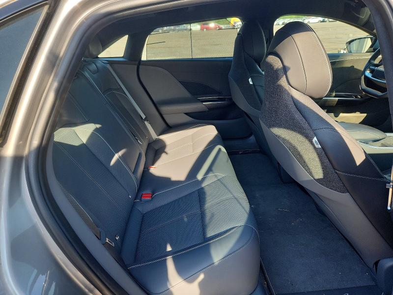 70704916 :رقم المزاد ، 50EA1GBA3PA001627 vin ، 2023 Lucid Motors Air مزاد بيع